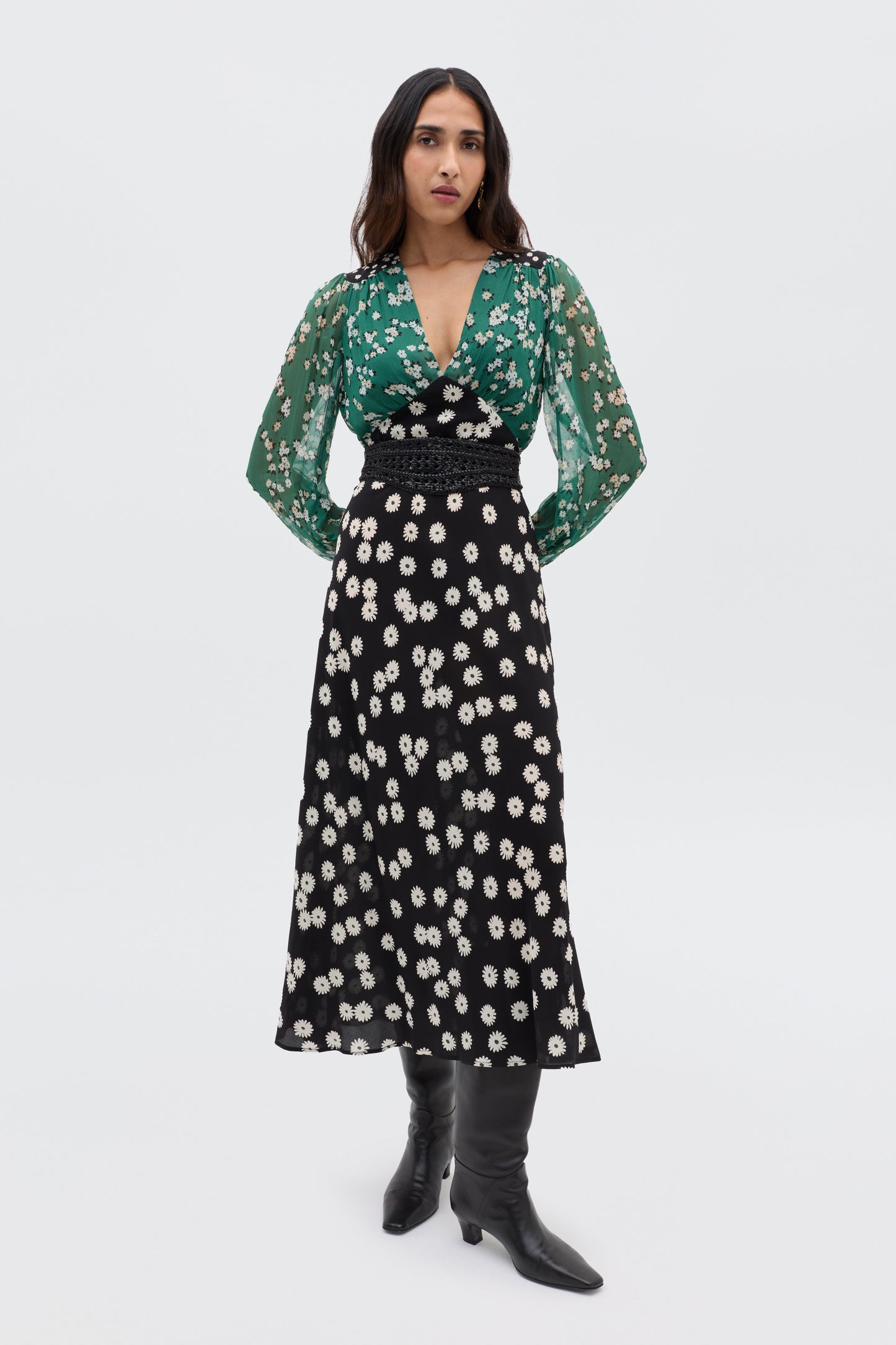 Kaila - City Floral Mix Olive
