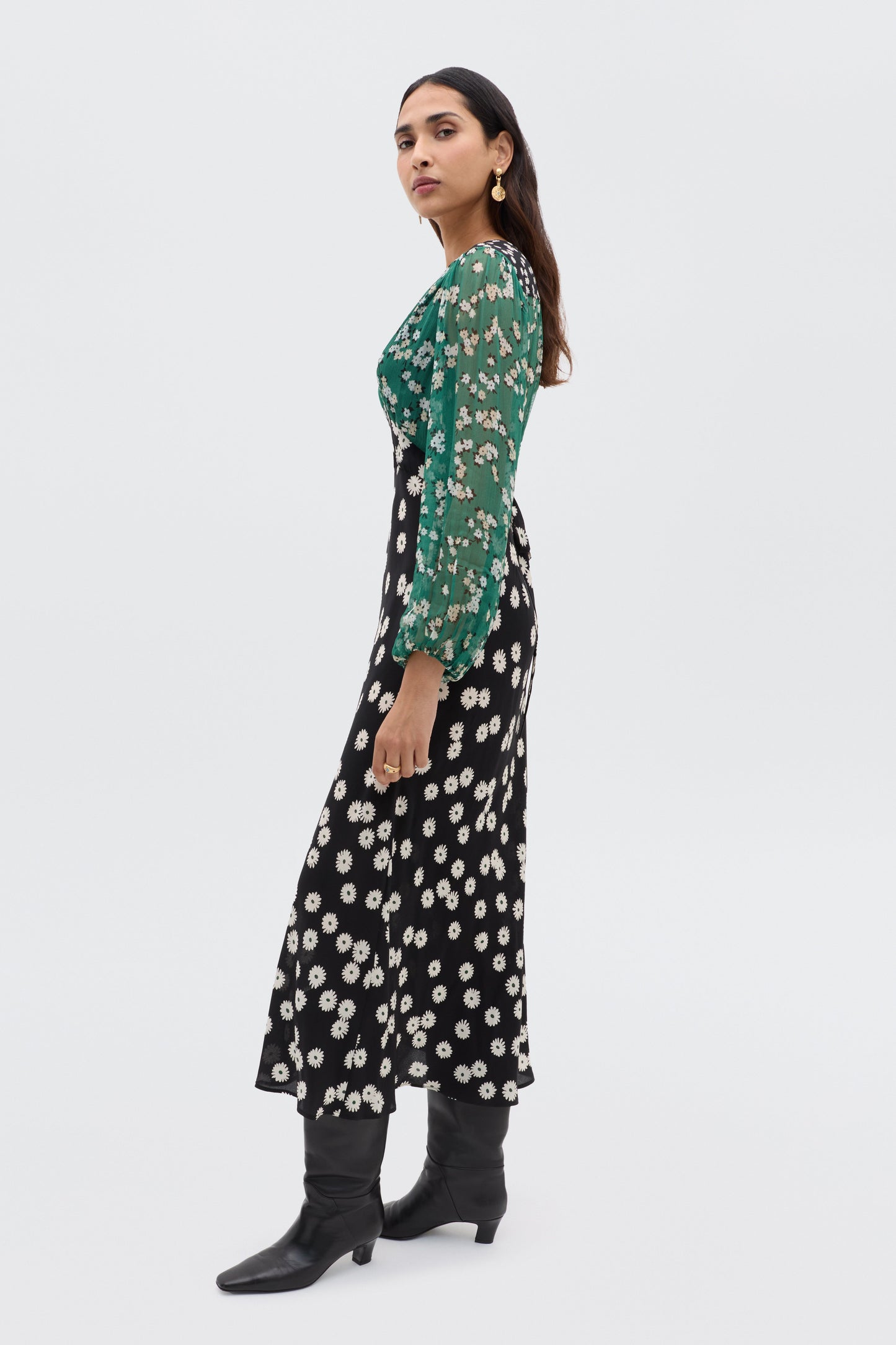Kaila - City Floral Mix Olive