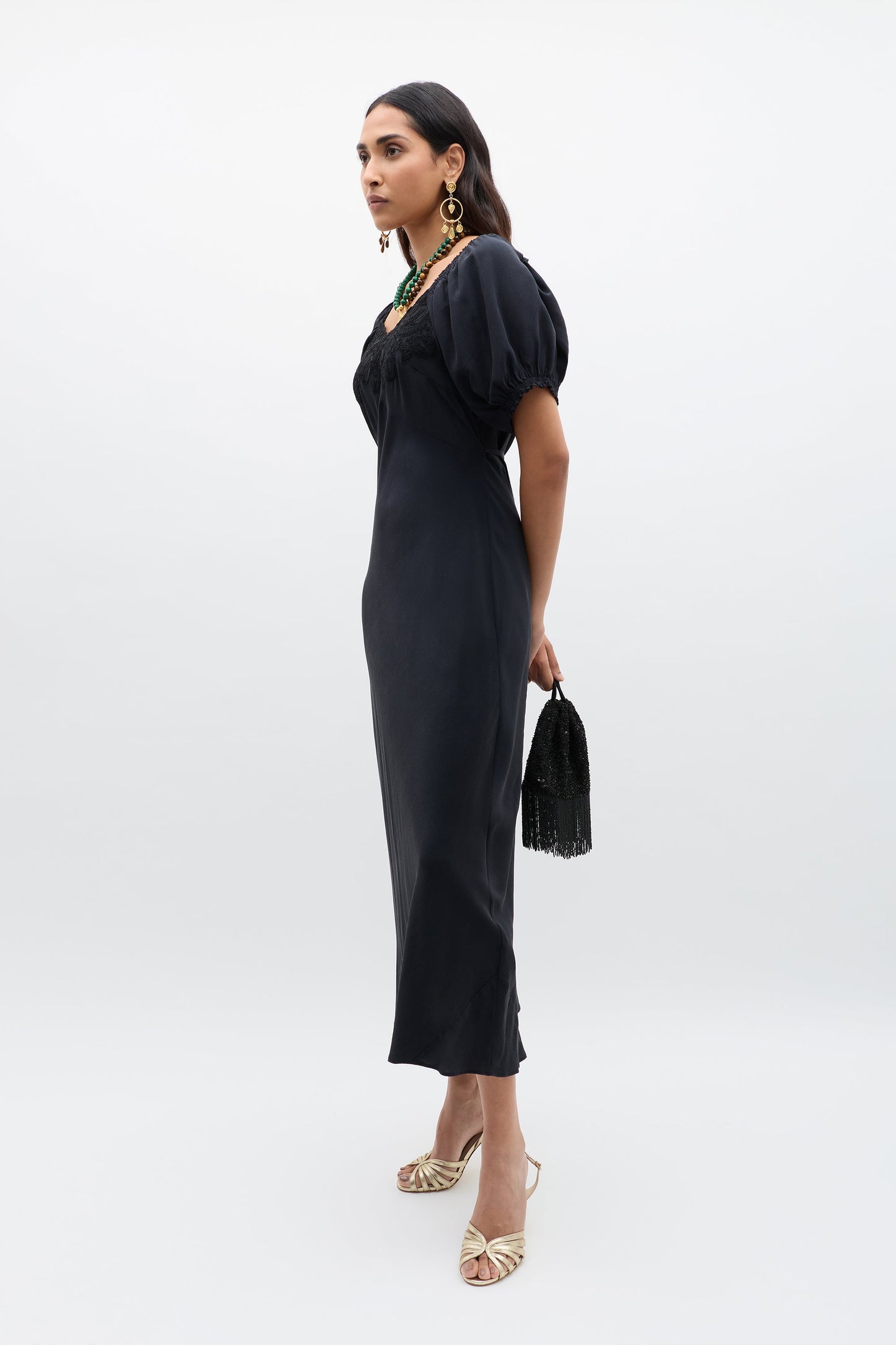 Ilaria - Black