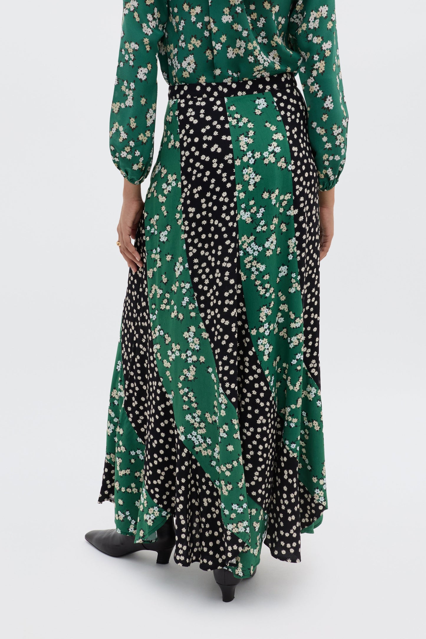 Gracella - City Floral Mix Olive