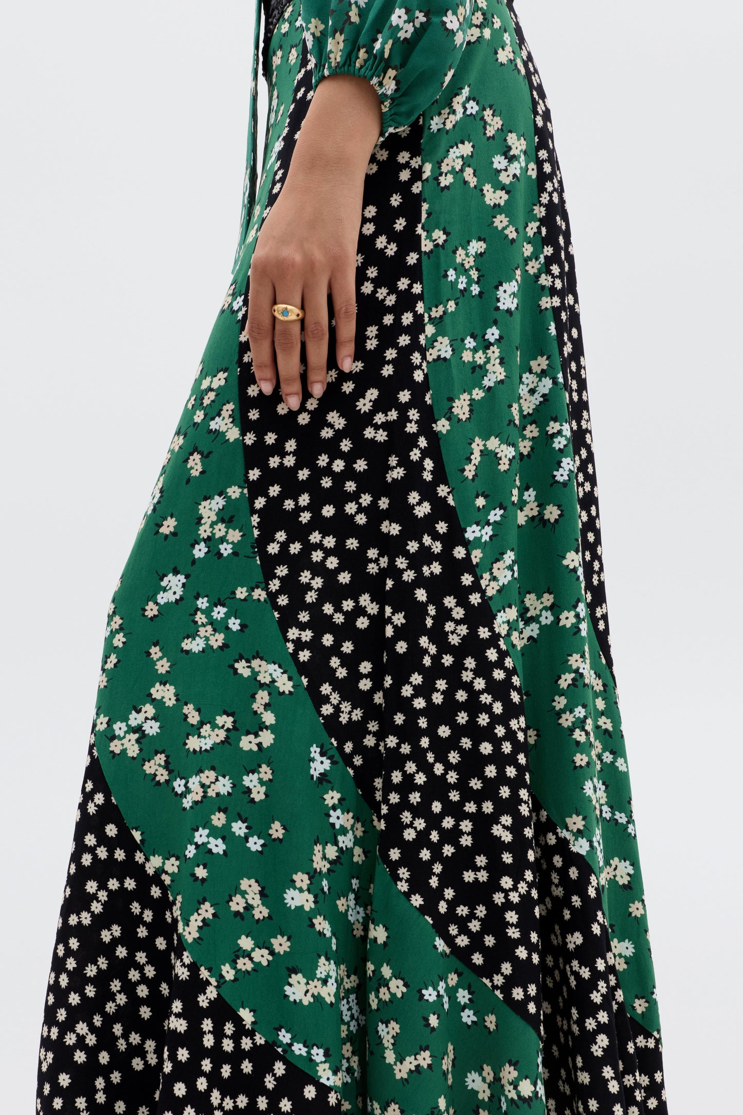 Gracella - City Floral Mix Olive