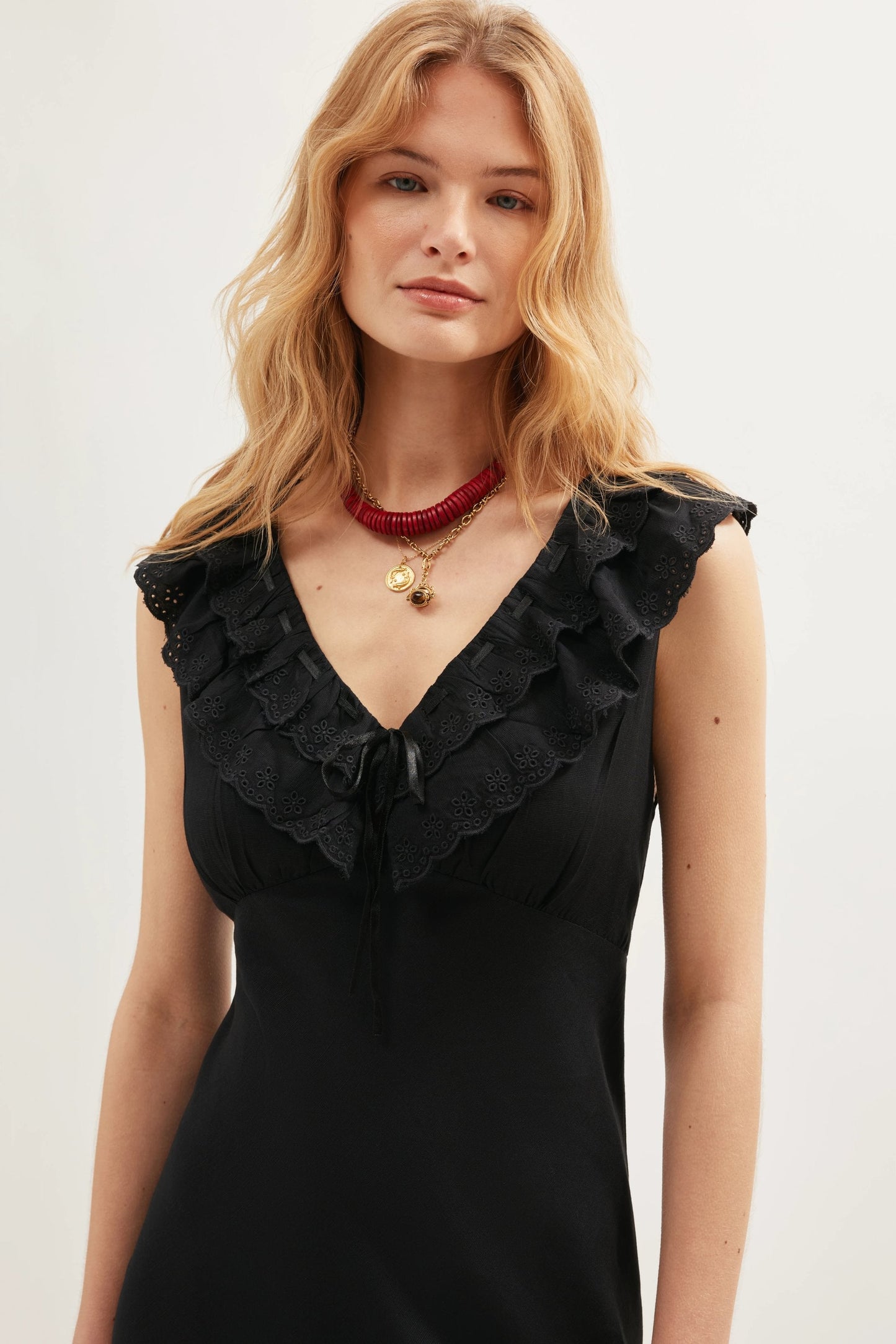 Seraphina - Black