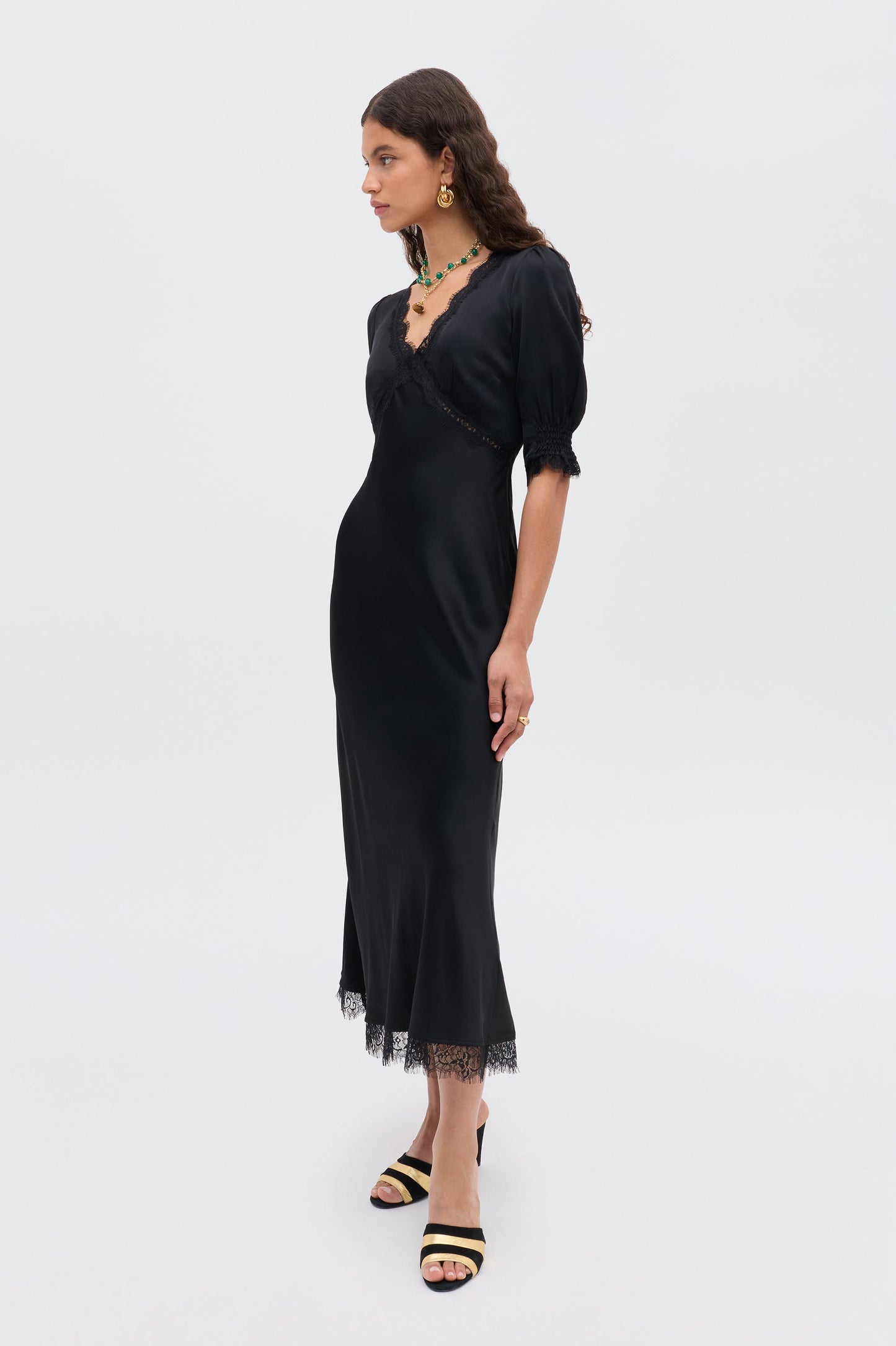 Annina - Black