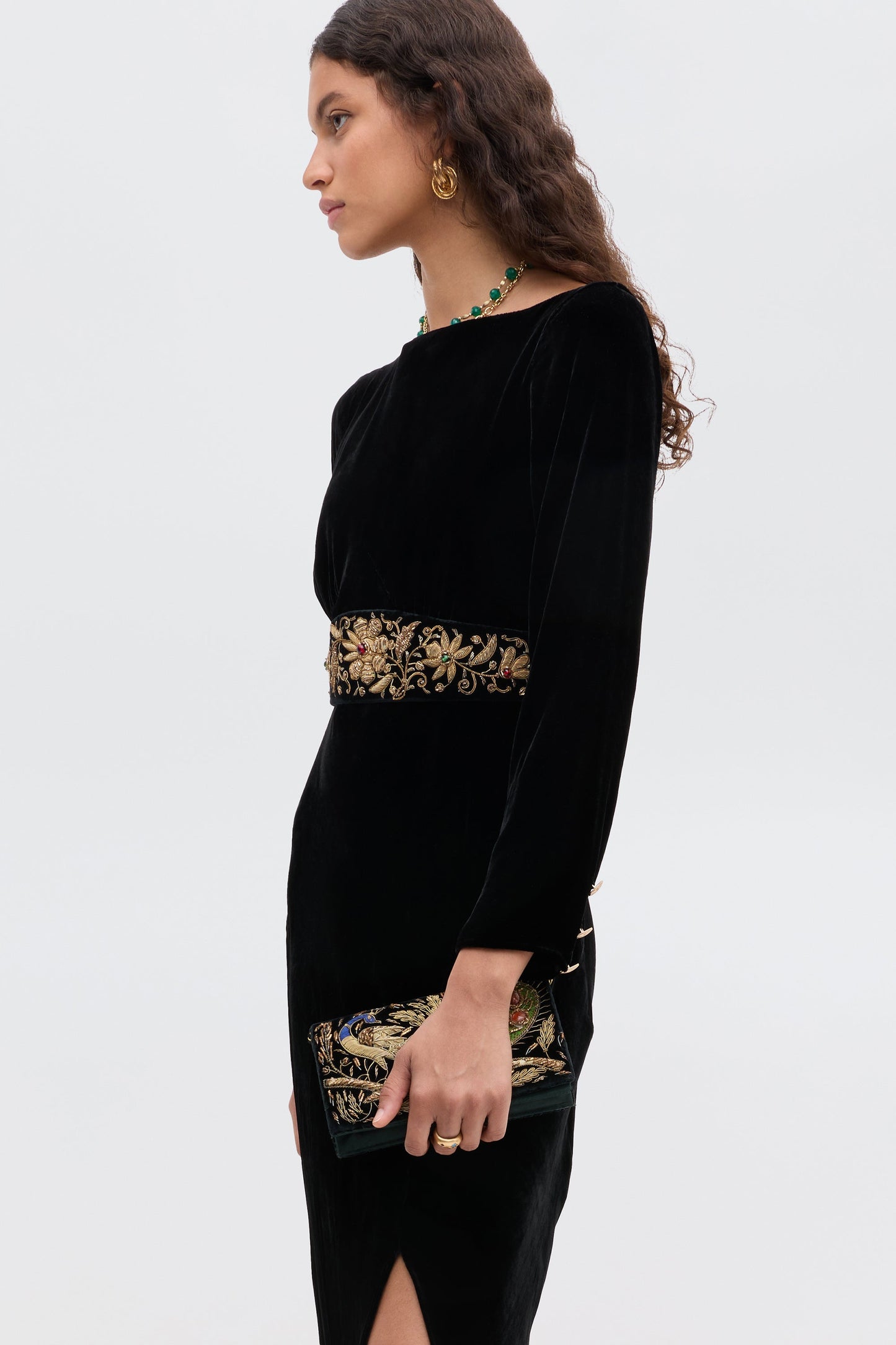 Devina  -  Black