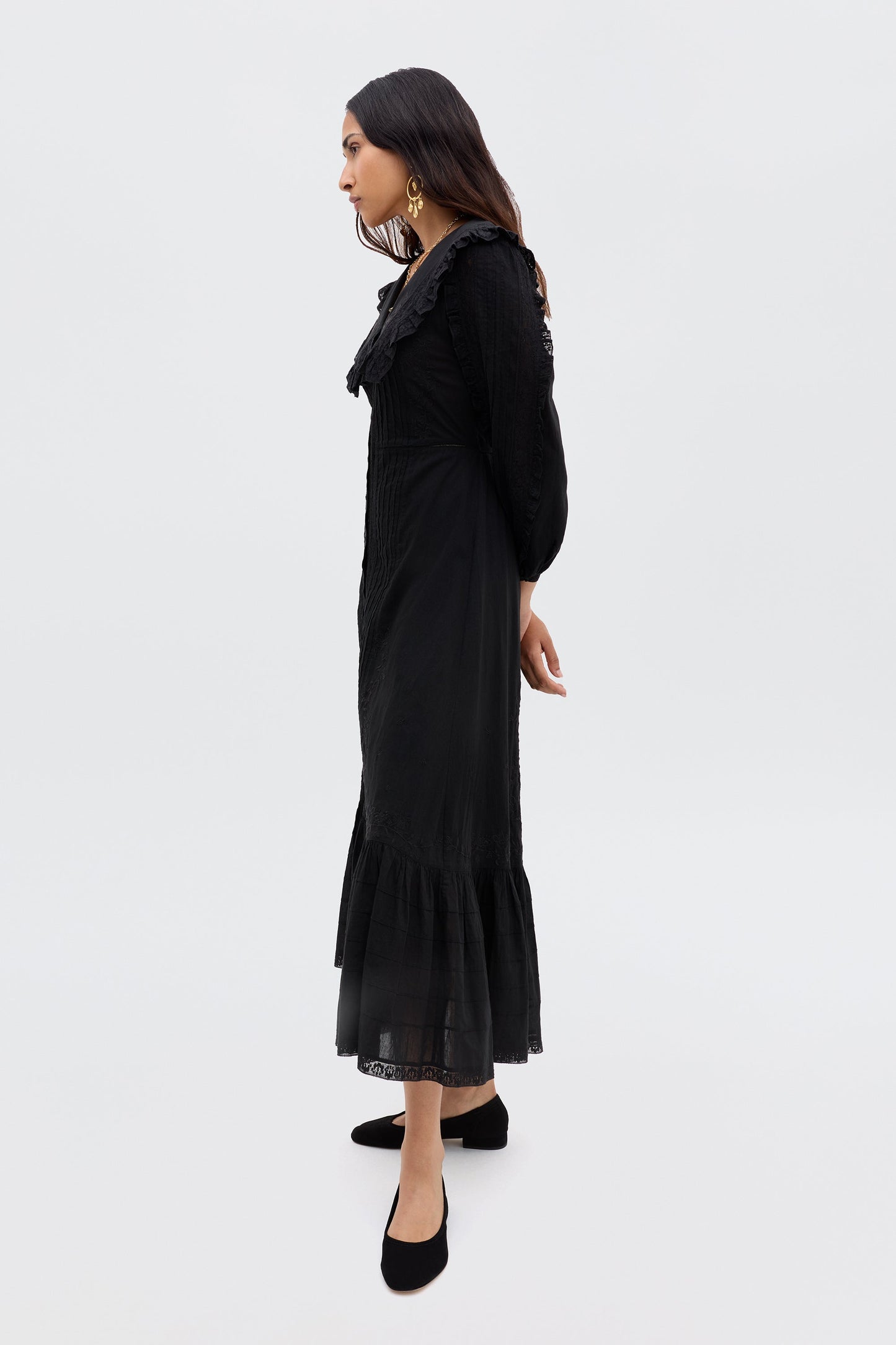 Hilary  -  Black