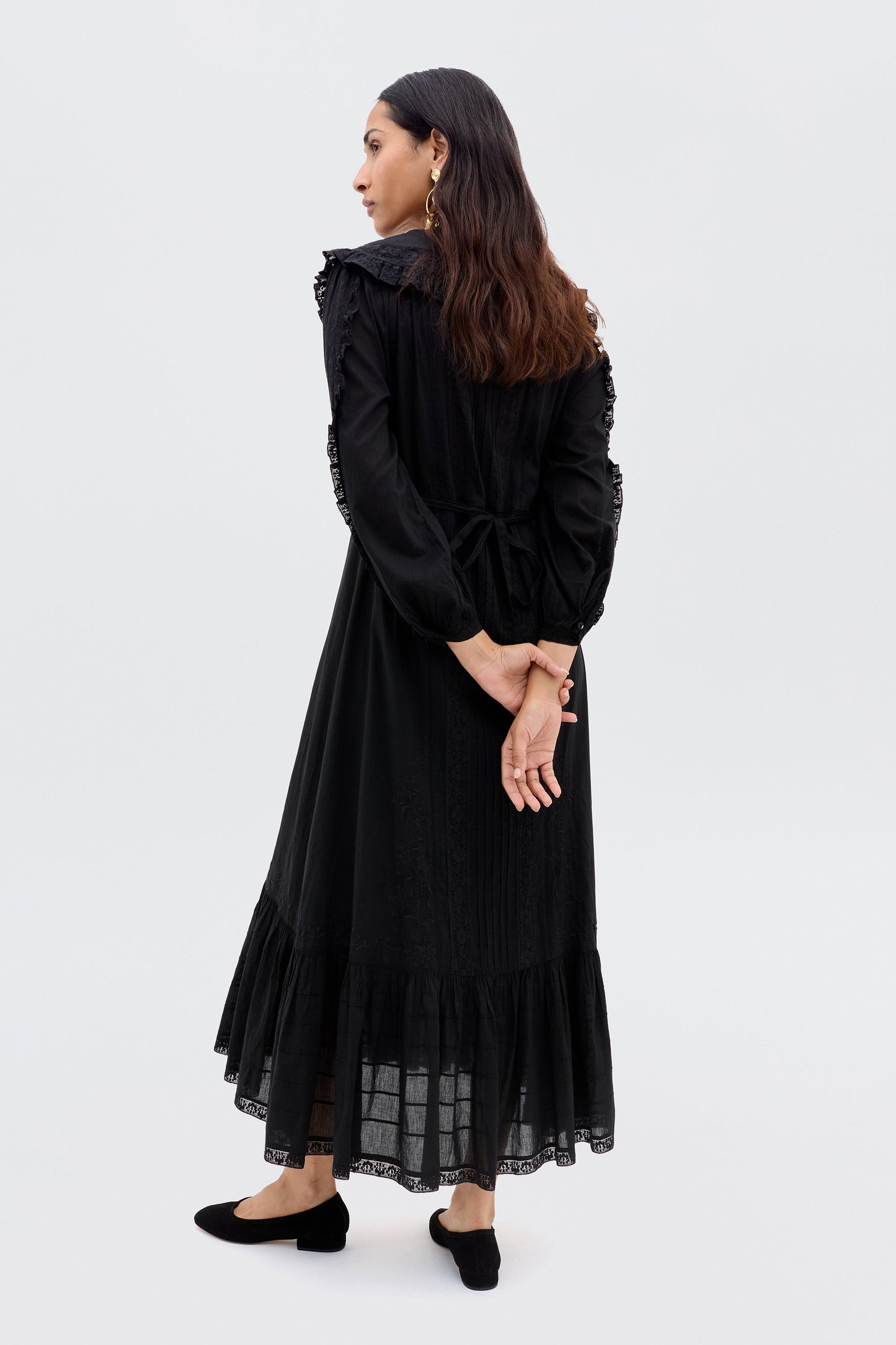 Hilary  -  Black