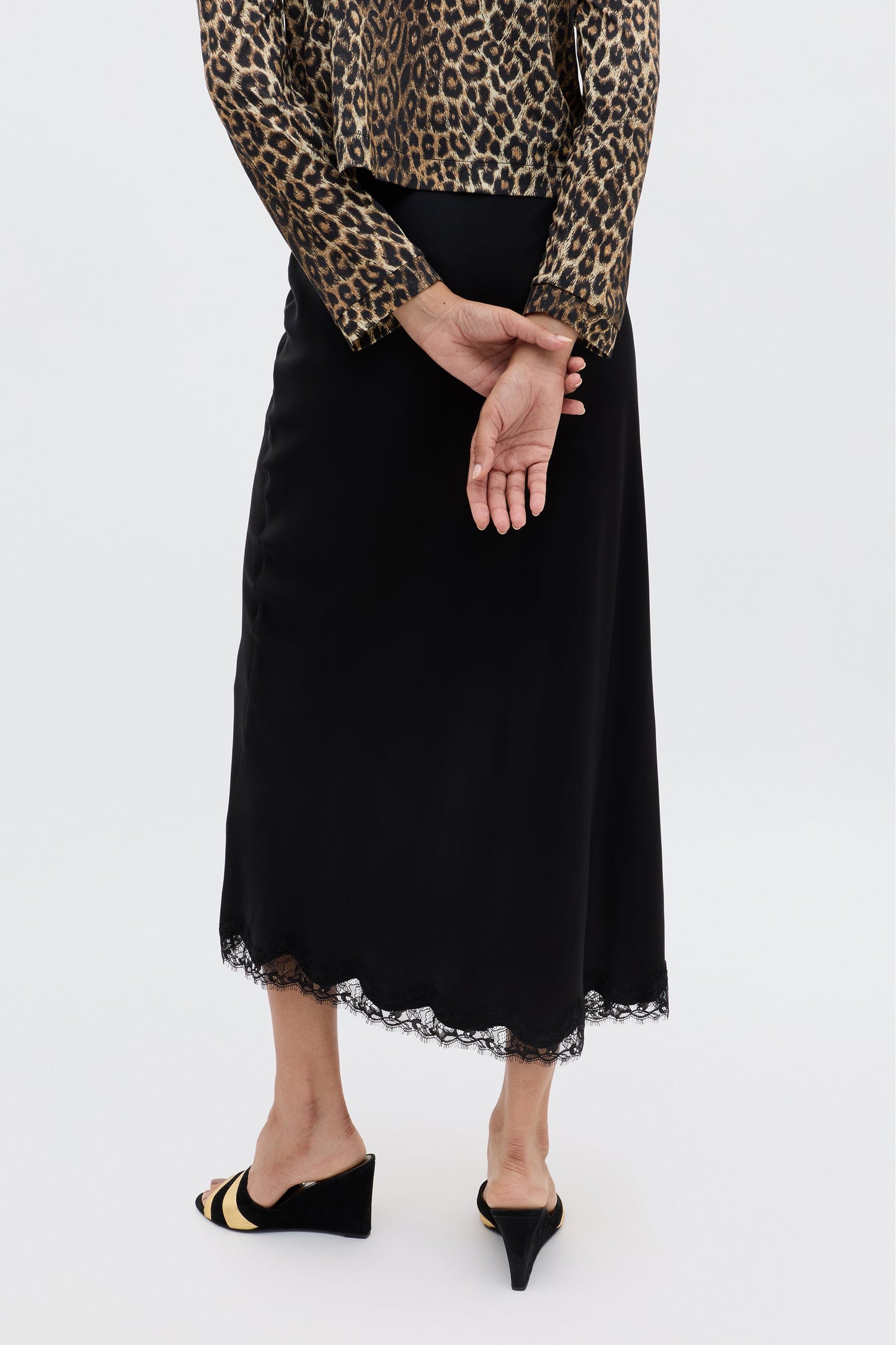 Stassie  -  Black