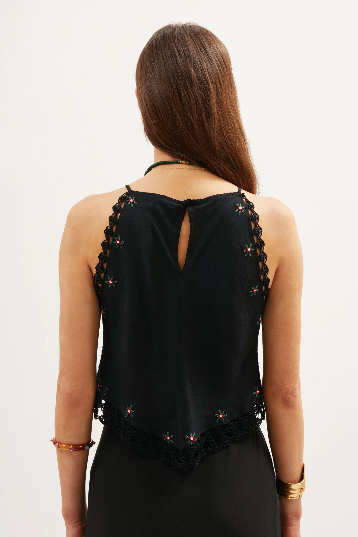 Ayanna  -  Rose Trail Embroidery Black