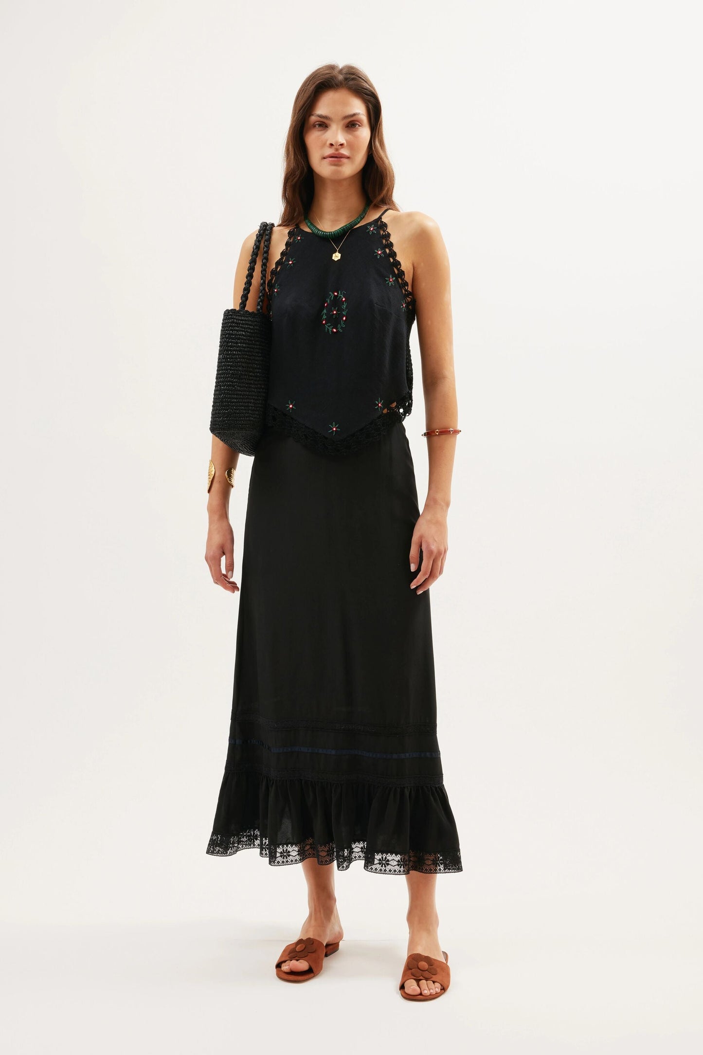 Ayanna  -  Rose Trail Embroidery Black