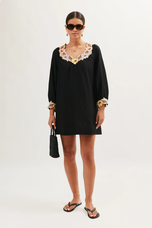 Lorienne  -  Calla Embroidery Black