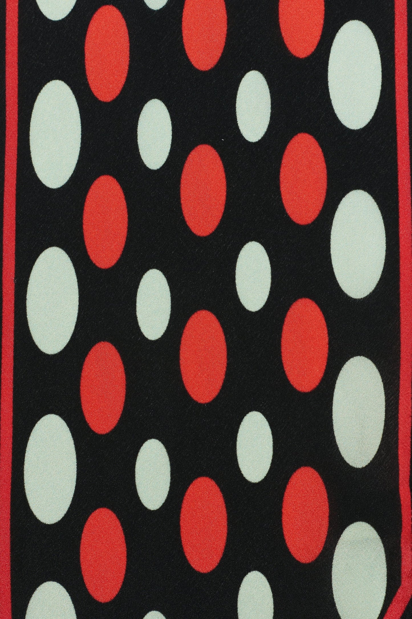 Nara  -  Oval Spot Black