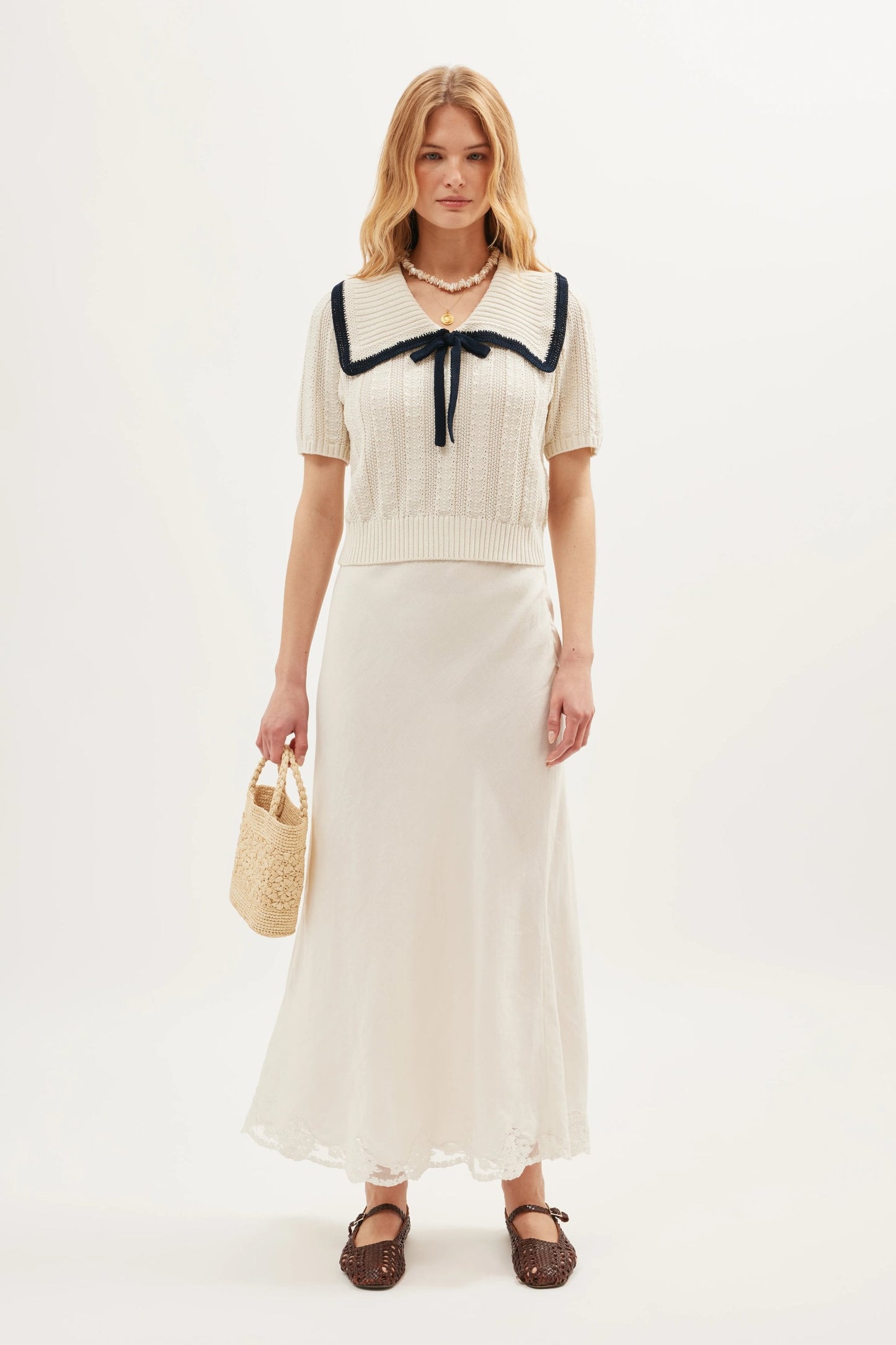 Pippa  -  Ivory