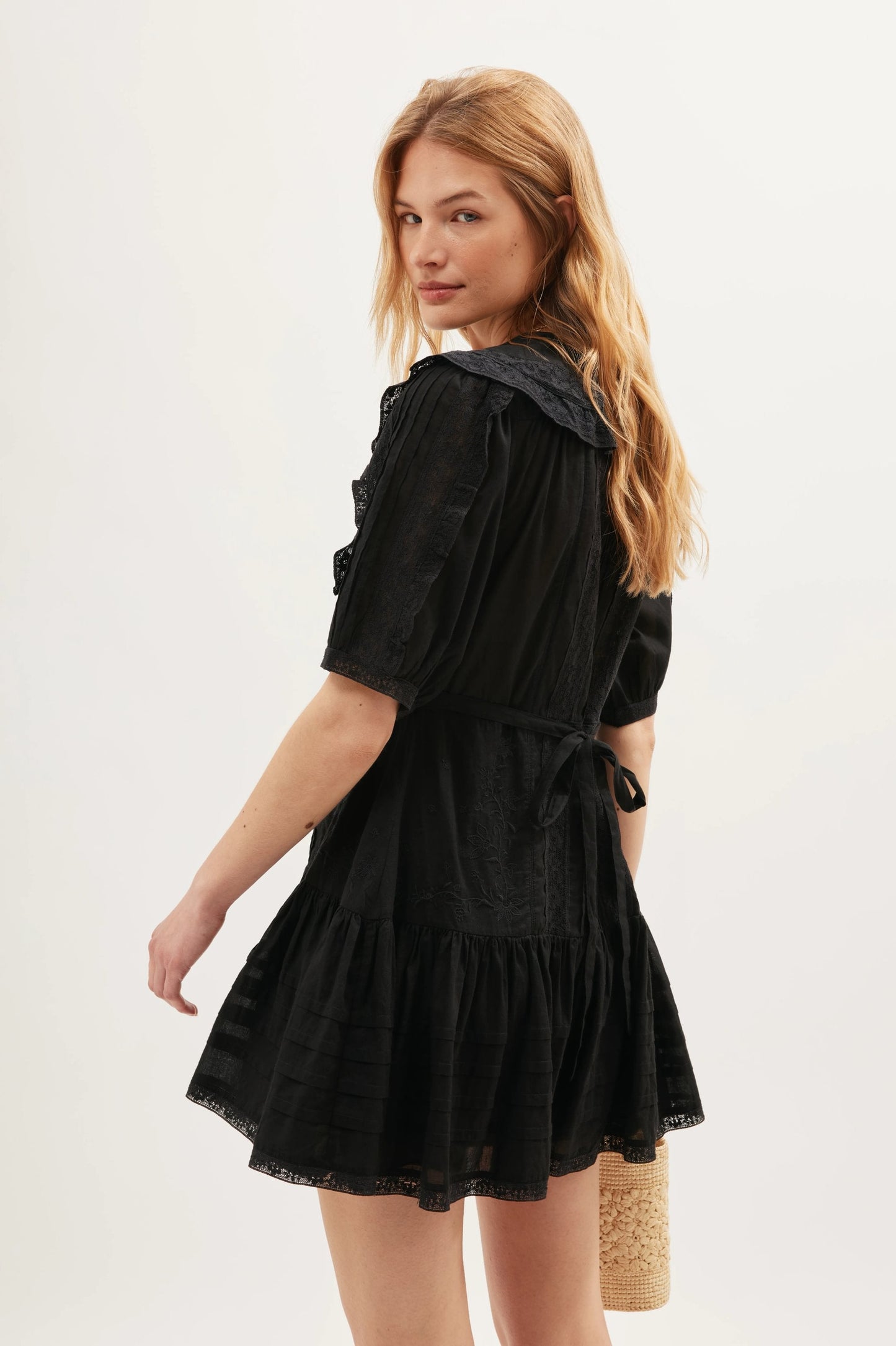 Dove  -  Pansy Embroidery Black