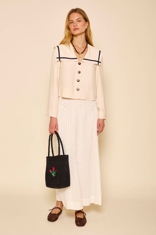 Nilani - Rose Floral Embroidery Black