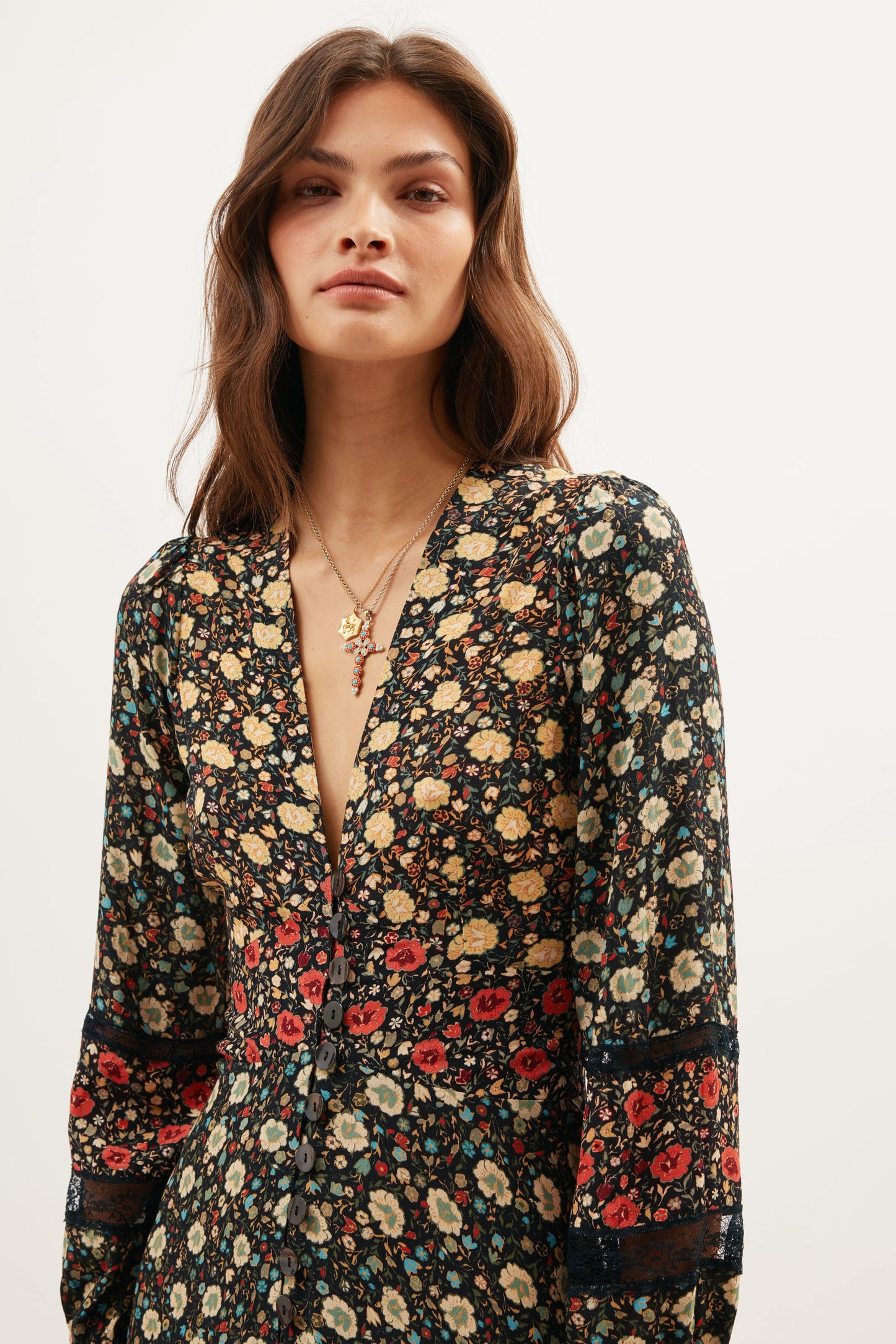 Raven  -  Eva Floral Mix Black