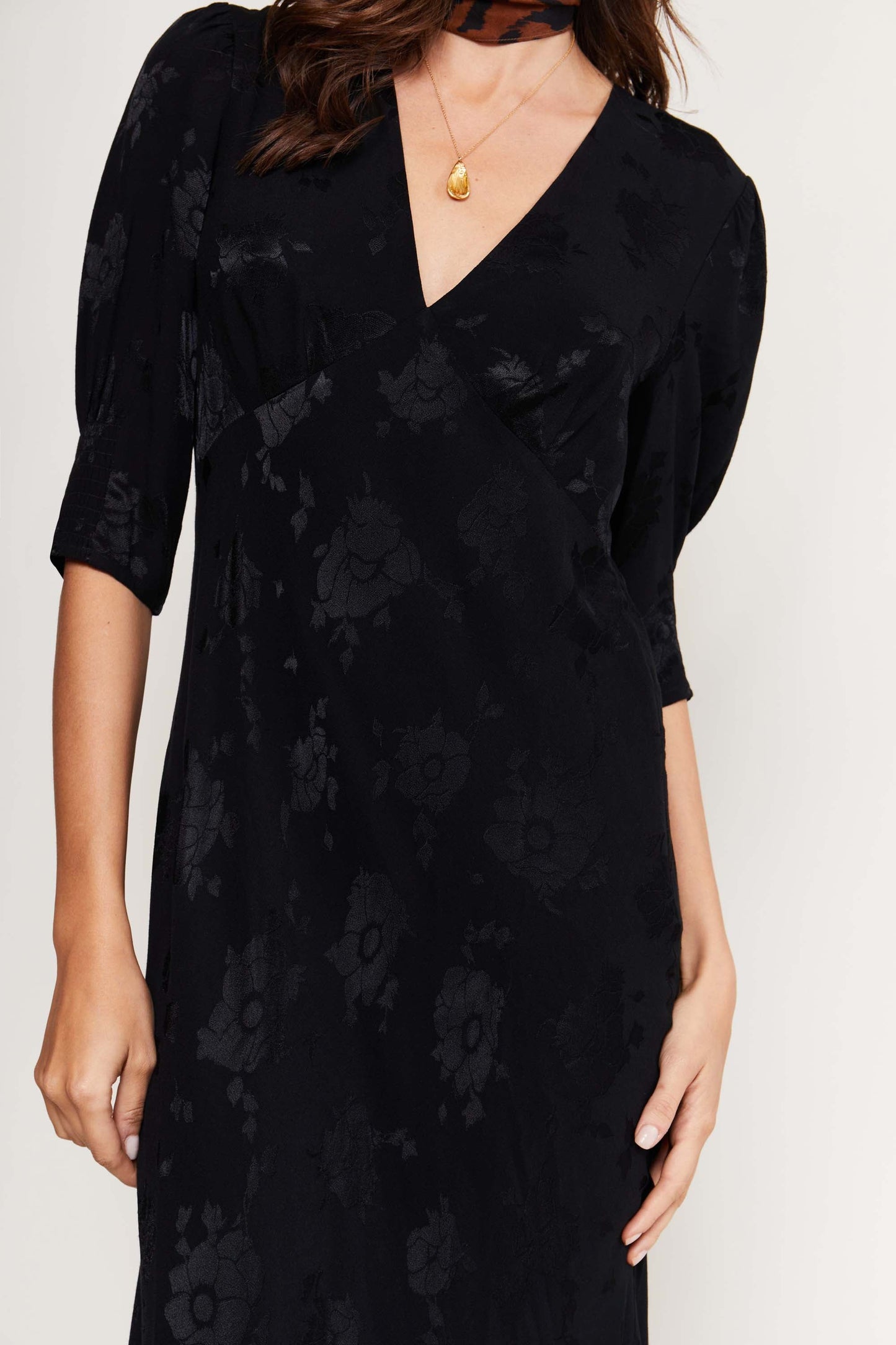 Zadie - Black Poppy Jacquard