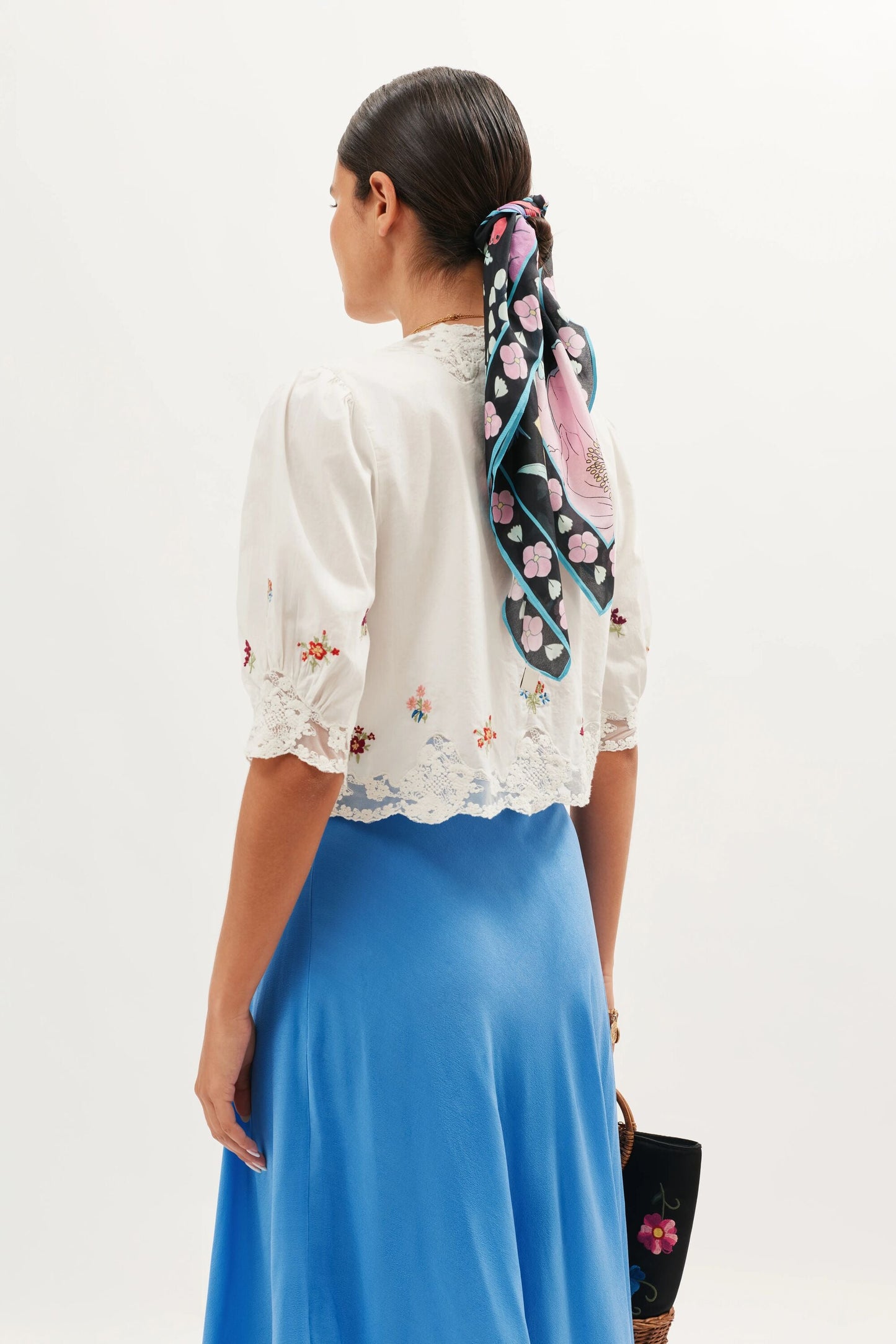 Ursula  -  Bud Embroidery White