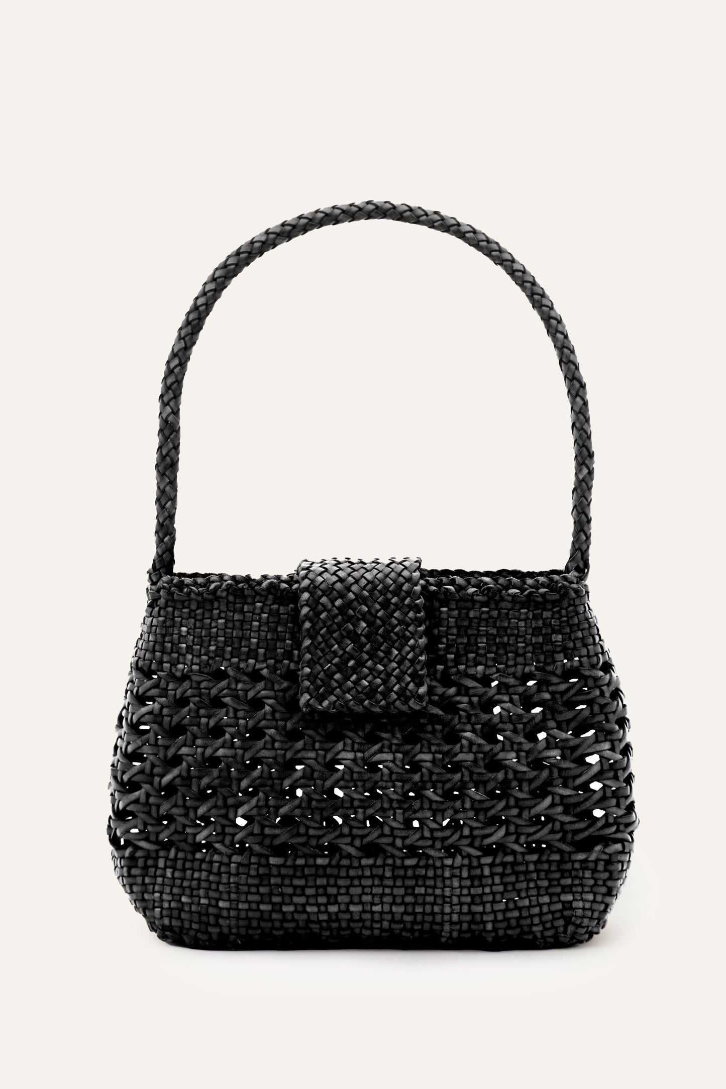 Amoria  -  Black